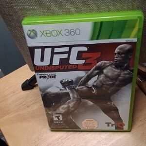 HQ UFC Undisputed 3 for Xbox 360 - Vibrant Green Case